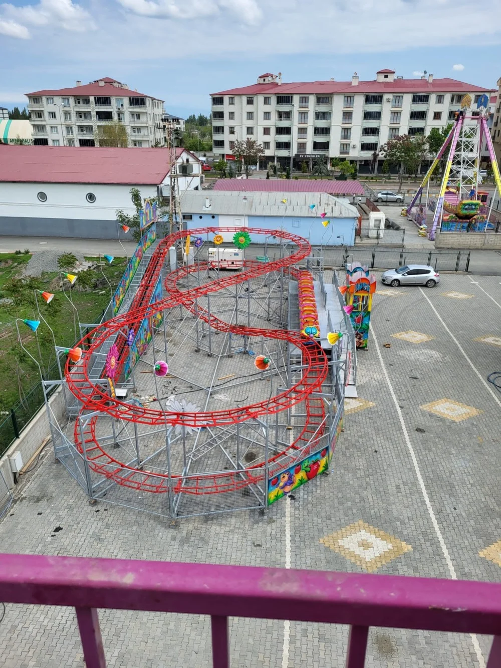 Rail Amusement Machines